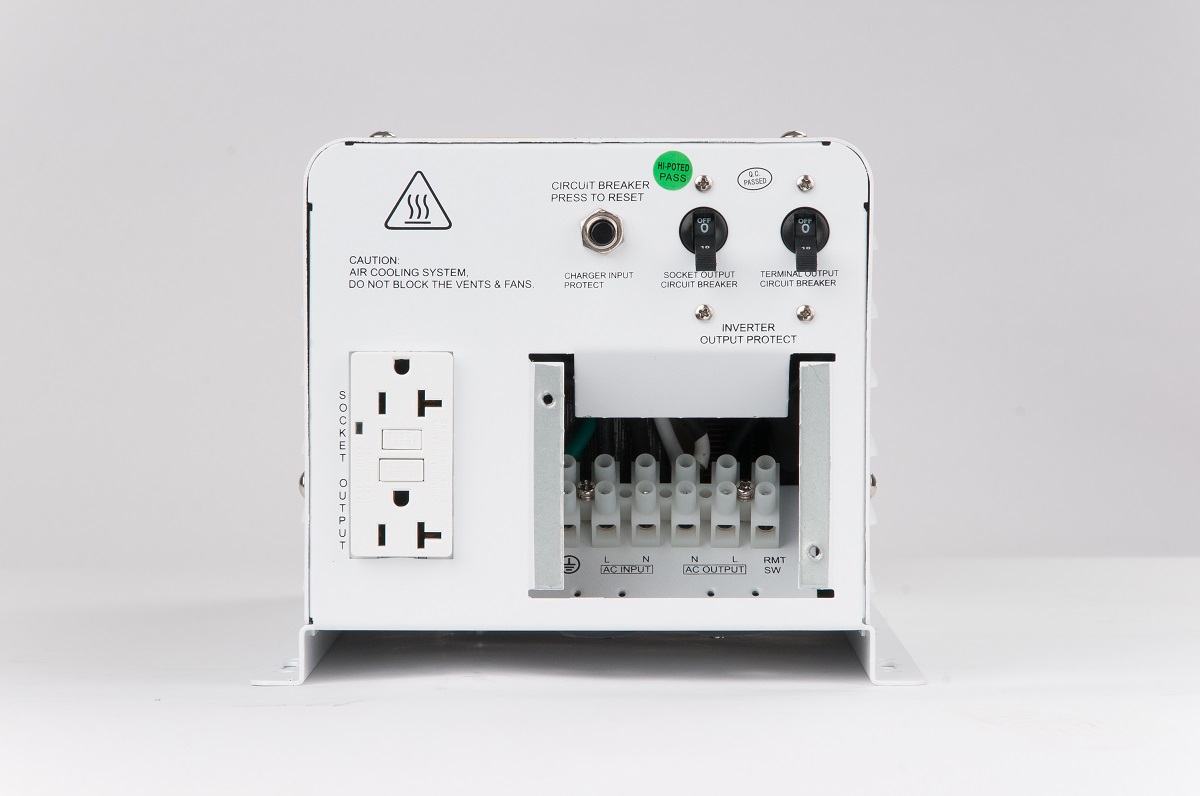 3000W Pure Siner InverterCharger PCUL Ultimate Power